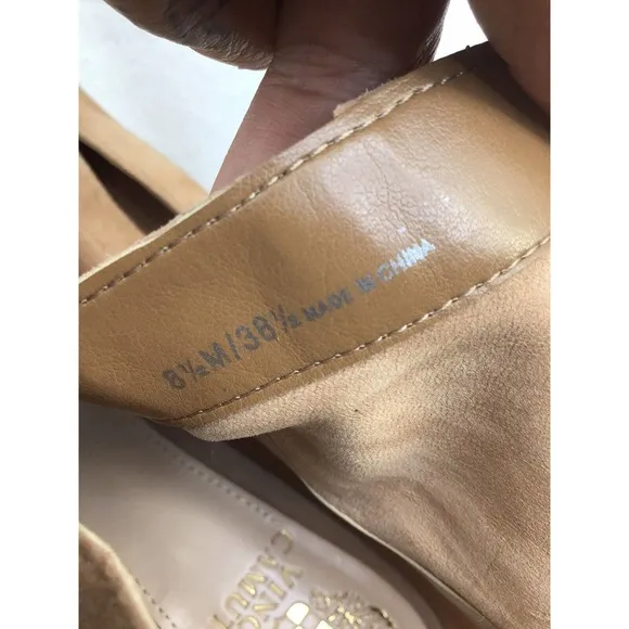 Vince Camuto Womens Frendin High Heel Bootie Side Cutouts Tan Suede Sz 8.5