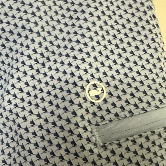 Vineyard Vines | Men's Blue Sailboat Pattern Swimtrunks | Size 32 | Brand New