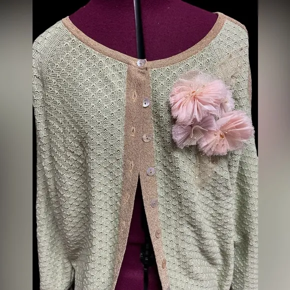 Vintage Anthropologie embellished flower pointelle cardigan sweater green gold M