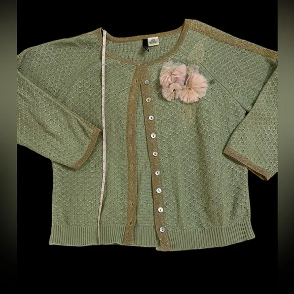 Vintage Anthropologie embellished flower pointelle cardigan sweater green gold M