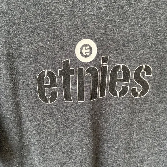 Vintage Etnies Shoes Skateboard BMX Skateboarding Logo T-Shirt Mens Large