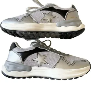 Vintage Havana Run Silver Sneakers Star Logo shoes Size 8 NEW Retail $125