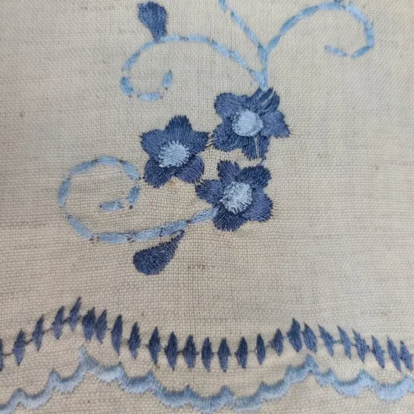 Vintage Muslin Embroidered Skirt size 20