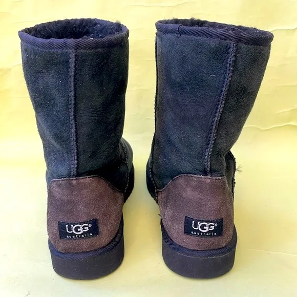 Vintage original black/brown UGG winter boots