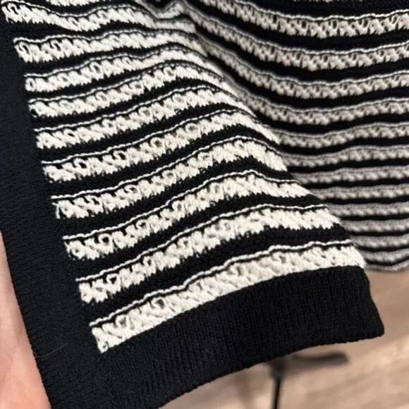 Vintage ST JOHN Sport 90s Black White Santana Knit Sweater Medium Boat Neck