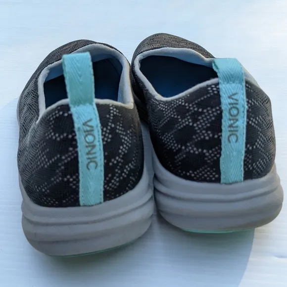 VIONIC Hydra Mesh Orthotic Slip-on Shoe Sneakers