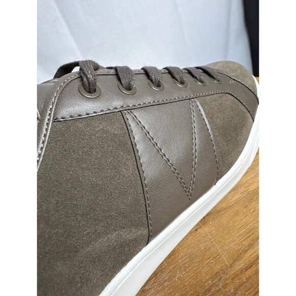 Vionic Jerome Shoes Mens Size 11.5 Olive Green Suede Comfort Lace Up Sneakers