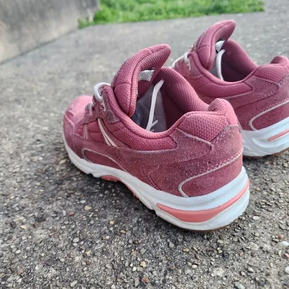 VIONIC Walker - Womens Walking Shoes - SIZE 7.5