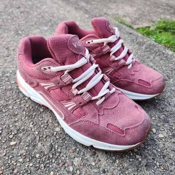 VIONIC Walker - Womens Walking Shoes - SIZE 7.5