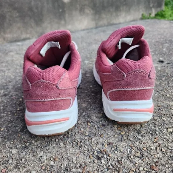 VIONIC Walker - Womens Walking Shoes - SIZE 7.5