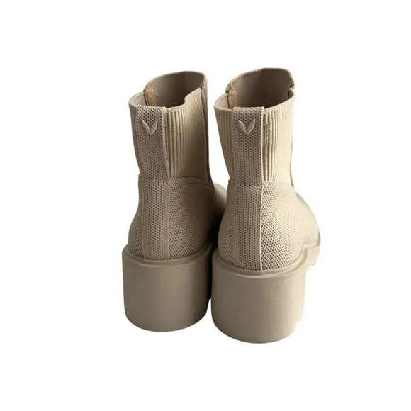 Vivaia Women’s Round-Toe Platform Chunky Wedge Boots (Everly) Size (37) US 6.5