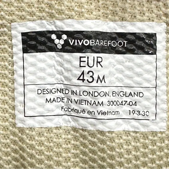 Vivobarefoot Tracker FG Hiking Boots. Size 10