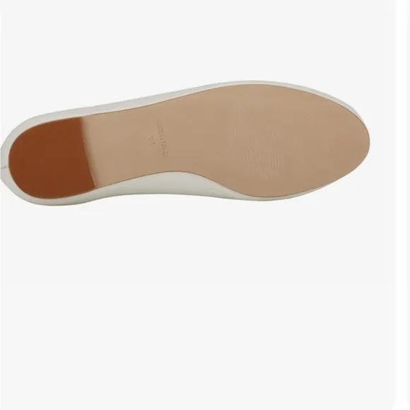 Walking Cradles Bronwyn white womens dress shoes in  SZ 8M.