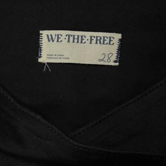WE THE FREE CROSSOVER FRONT STRETCH FLARE JEANS BLACK MEDIUM 28