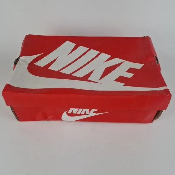 WMNS Nike Air Max Axis Running Shoes Vast Grey Sport