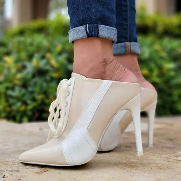 Women‎ Nude Low Cut Pontied Toe Booties