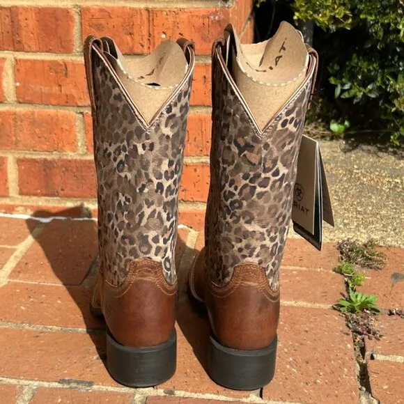 Women's Ariat Round Up Wide Square Toe Boot Pearl Brown/Metallic Leopard