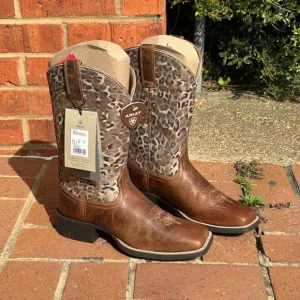 Women's Ariat Round Up Wide Square Toe Boot Pearl Brown/Metallic Leopard