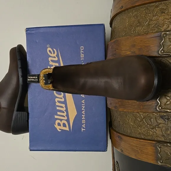 WOMEN'S BLUNDSTONE 1673 ANTIQUE BROWN HEEL PULL ON BOOTS ANKLE BOOTIES WITH BOX