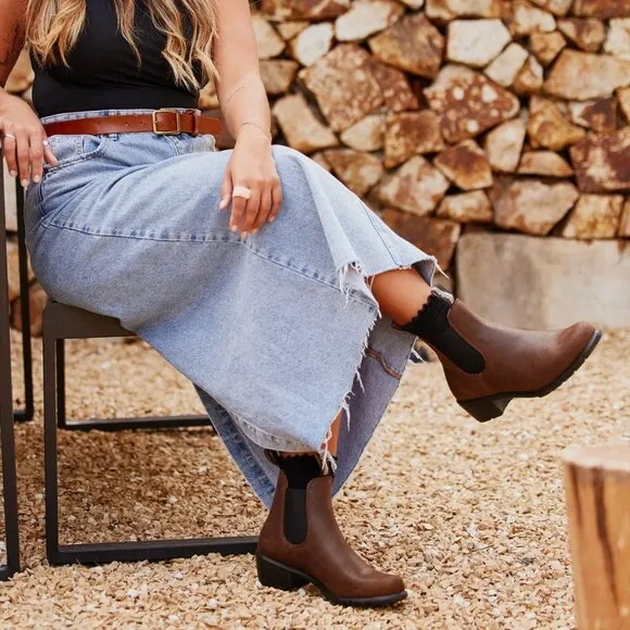 WOMEN'S BLUNDSTONE 1673 ANTIQUE BROWN HEEL PULL ON BOOTS ANKLE BOOTIES WITH BOX