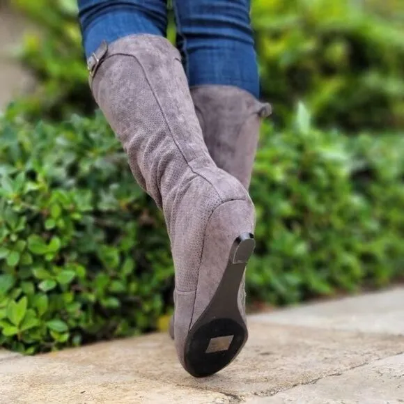 Women's Gray Wrinkle Finish Calf Length Pull On Boots Rounded Toe
