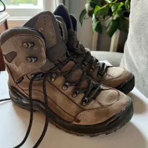 Women’s Lowa Brown Hiking Boots
