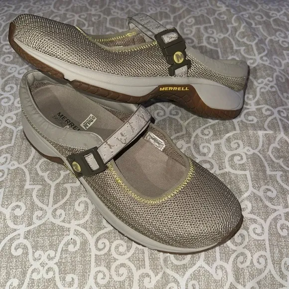 Womens Merrell Encore Slip on shoes sz 9 new