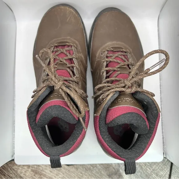 Women’s New Balance 1400 V1 Trail Walking Boots Size 8.5