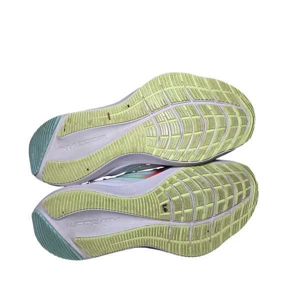 Womens Nike Zoom Winflow Athletic Running Shoes Size 8 White