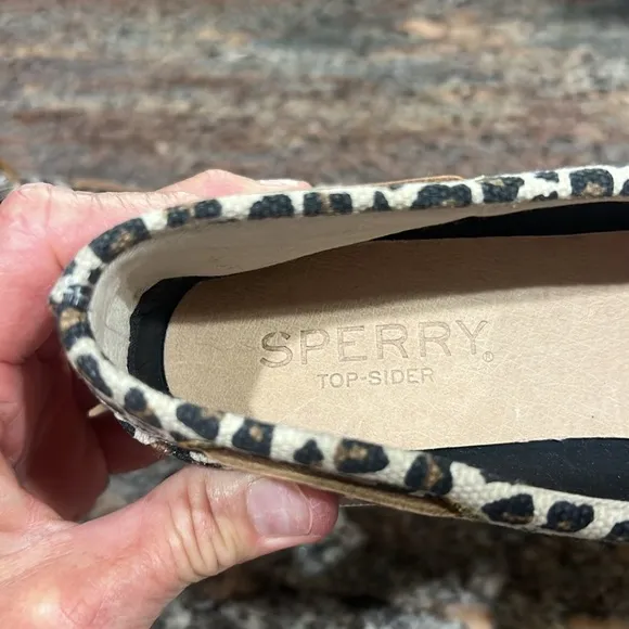 Women's Sperry Top-Sider Vida Animal Boat Shoes in a leopard print. Sz 9, EUC