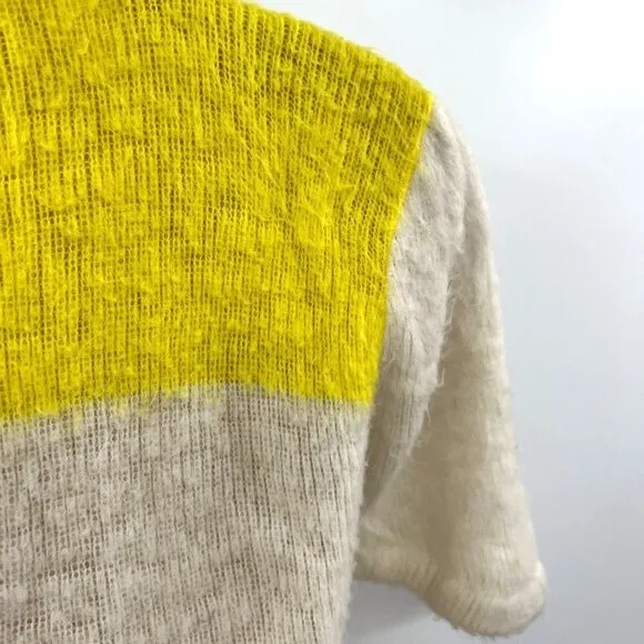 Women's sweater vintage retro 70 White &amp; Yellow V-Neck Short Sleeve Button Front