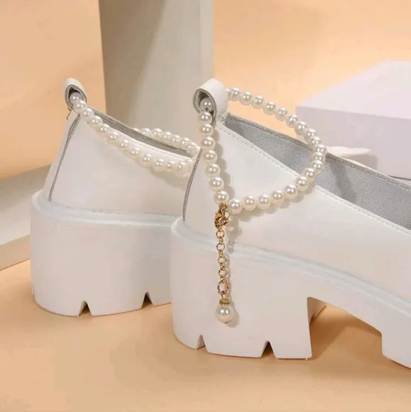 Women's Wedge High Heels Round Toe Shoes With Faux Pearl Chain Decoration