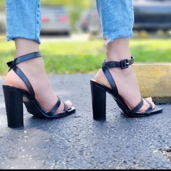 Womens Triple Straps Chunky Heels Sandals Black Color