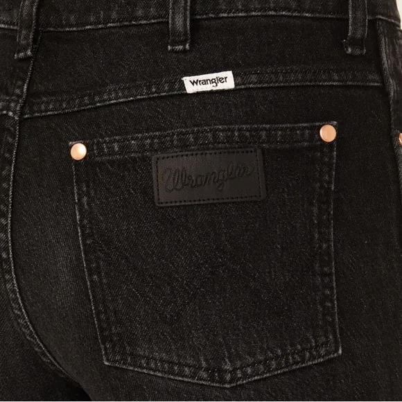 WRANGLER WANDERER 622 HIGH RISE MODERN FLARE JEANS in black