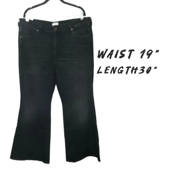 WRANGLER WANDERER 622 HIGH RISE MODERN FLARE JEANS in black