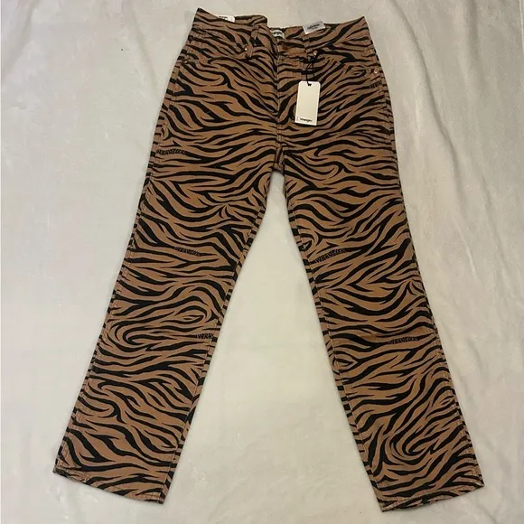 WRANGLER WOMEN'S HIGH RISE WILD WESTPURR PRINT STRAIGHT  size 29x28