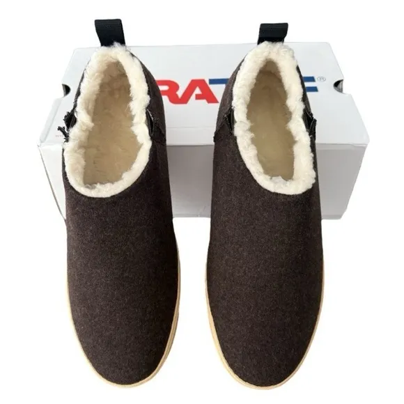 XTRATUF Homer Explorer Sherpa Lining Slip-On  Shoes Sneakers Grade APF-900