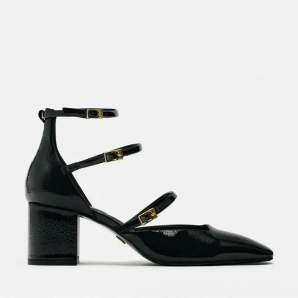ZARA BUCKLED BLOCK HEEL SHOES