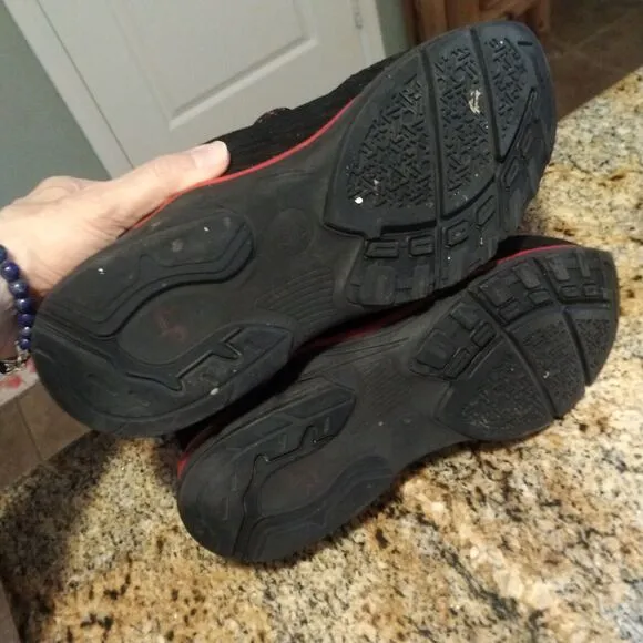 Zeba Shoes Hands Free Athletic Walking Comfort Shoes Black Red Men’s Size 9.5