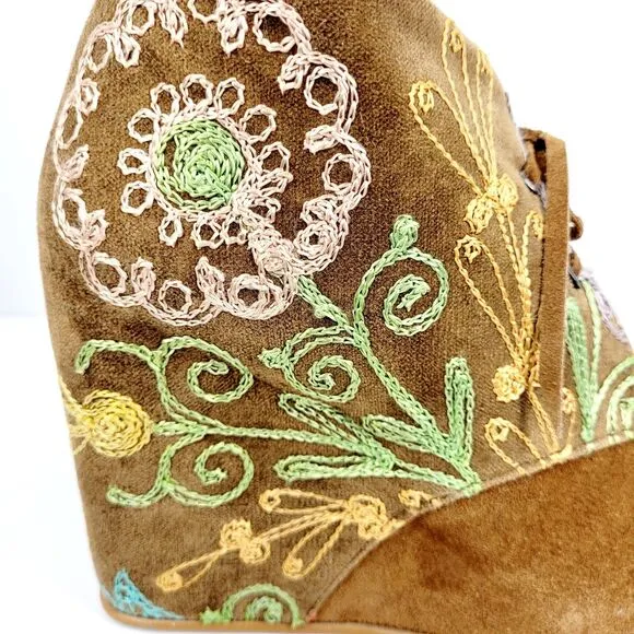 Zeyzani Boots Embroidered Wedge Platform Floral Suede Bootie Fur  EU 40 US 9-9.5