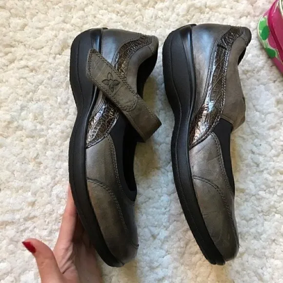 Ziera Janis Pewter Brown Leather Mary Janes Sz 42