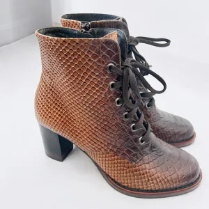 Zinda Snake Skin Leather Booties Sz 36 NWT
